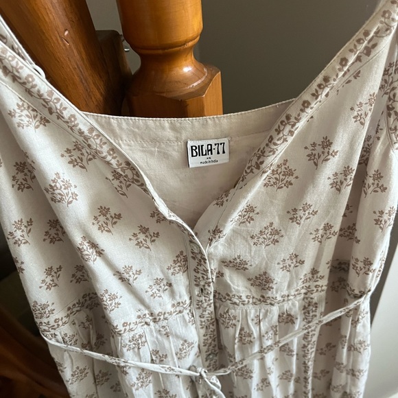 Bila 77 Windsor Dress - Picture 6 of 7